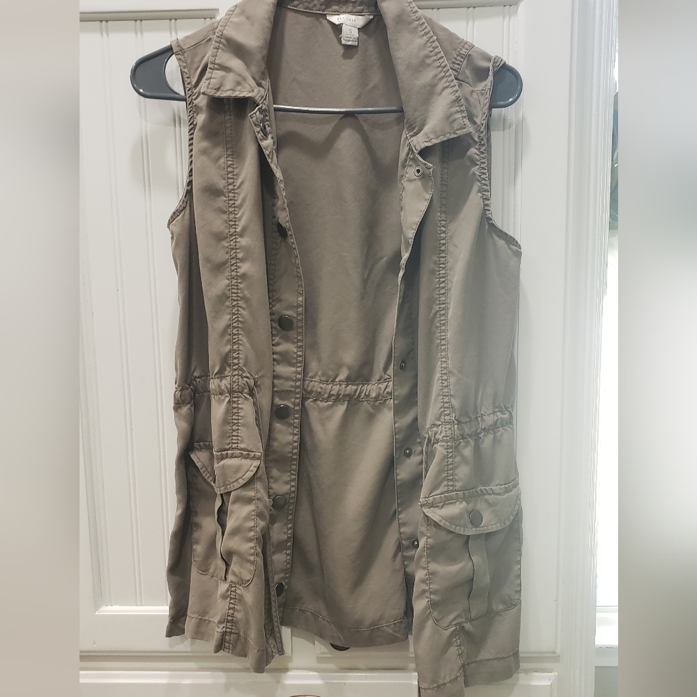 Brown Vest -small -Cato
